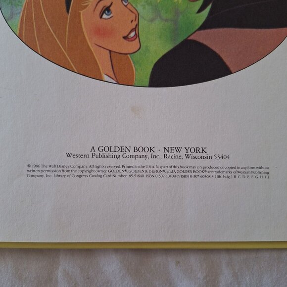 Walt Disneys Sleeping Beauty Book 1986 Golden Book Edition 11x8" Big Hardcover - Picture 3 of 6